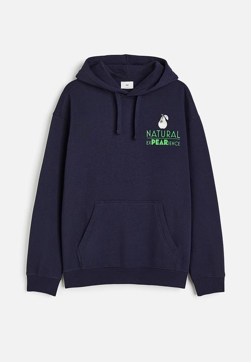 H&M - Relaxed fit printed hoodie - dark blue/pear