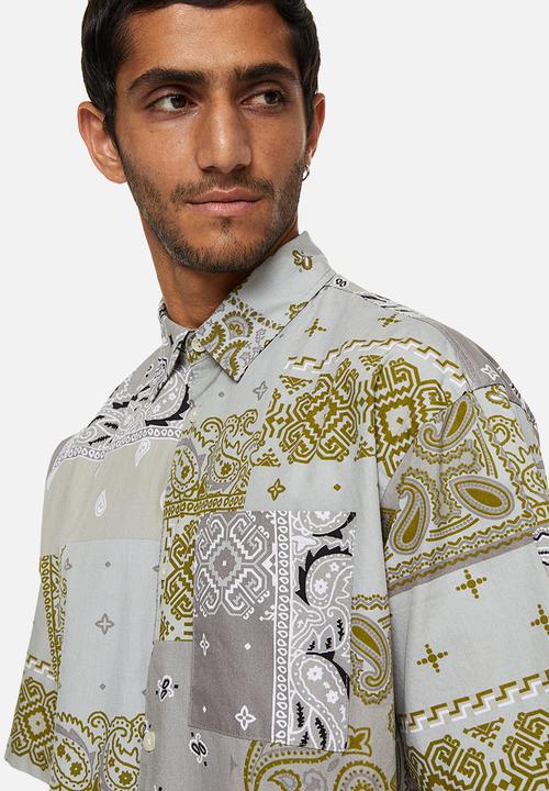 H&M - Relaxed fit short-sleeved shirt - beige/paisley-patterned