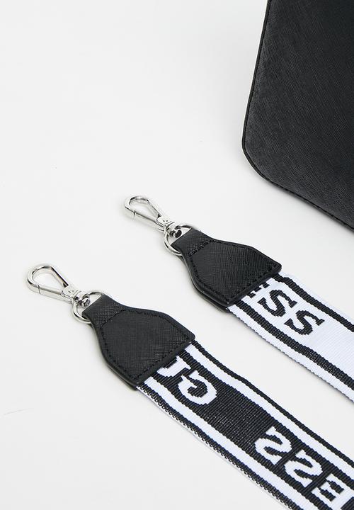 GUESS - Yoshi crossbody - black