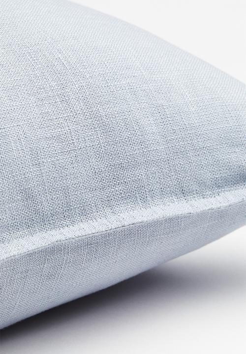 H&M - Washed linen cushion cover - light blue