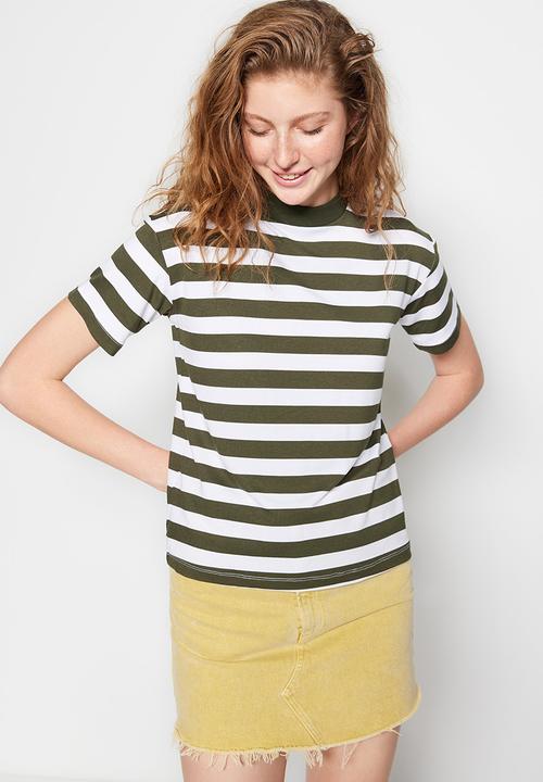 Trendyol - Regular fit T-shirt - green stripe