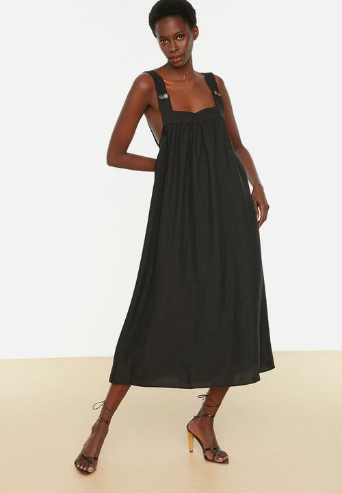 Trendyol - Thick strap midi shift dress - black