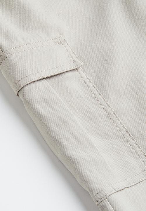 H&M - Straight cargo trousers - light greige