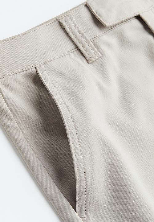 H&M - Straight cargo trousers - light greige