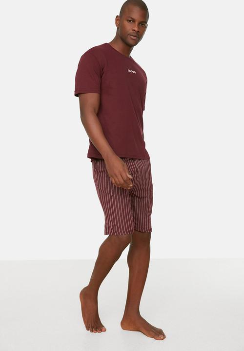 Trendyol - Printed short sleeve top & shorts sleep set - burgundy