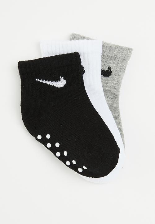 Nike - Nhn core swoosh gripper - dark grey heather black