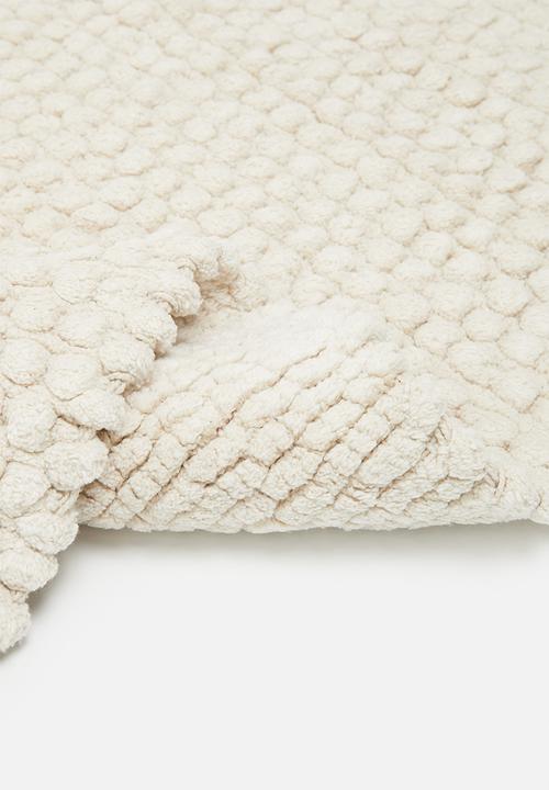Sixth Floor - Pebble bath mat - off white