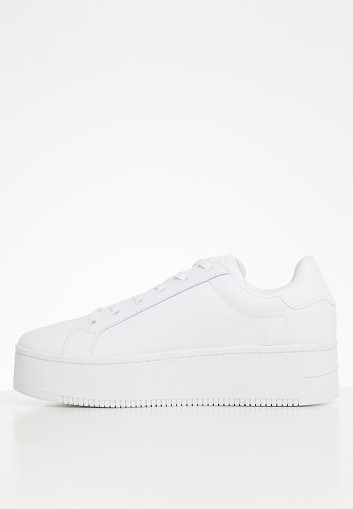 Tommy Hilfiger - Tommy jeans flatform - white