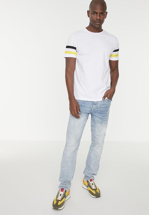 Trendyol - Nick sleeve stripe tee - white