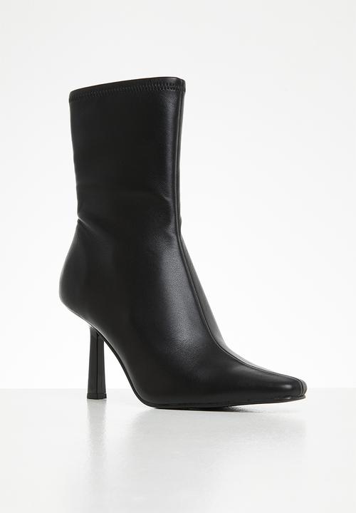 Steve Madden - Vakay stiletto boot - black