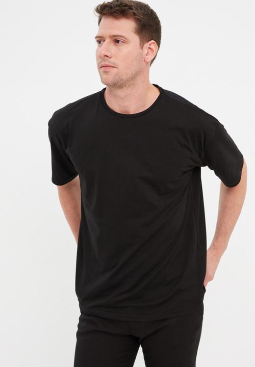 Trendyol - Downtown back logo tee - black