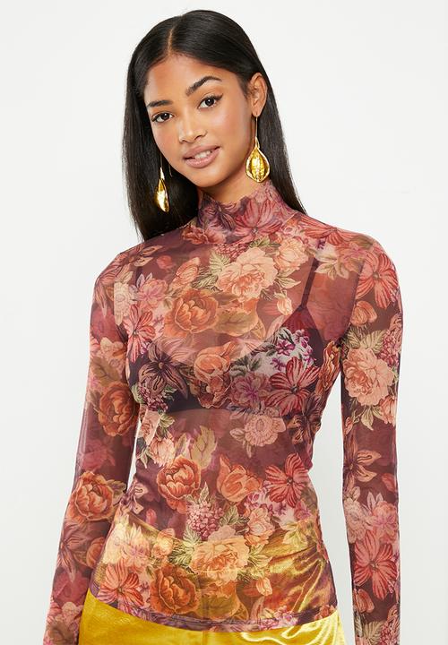 GUESS - Long sleeve kamaria top digital tapestry print - maroon