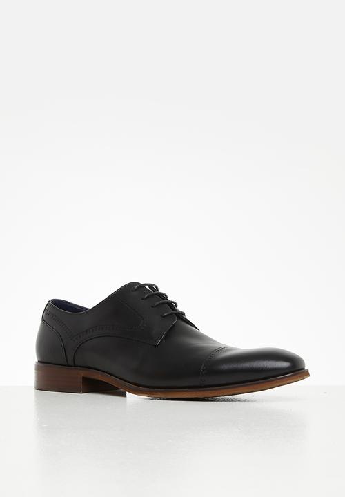 Steve Madden - Lindo leather - black