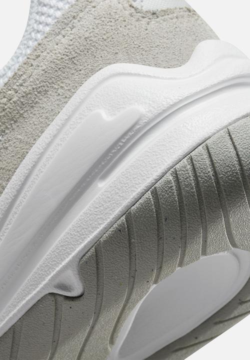 Nike - Nike Tech Hera