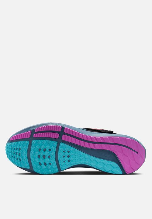 Nike - Nike Pegasus FlyEase SE