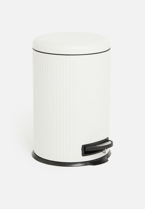 Bathroom Solutions - Pedal bin - white
