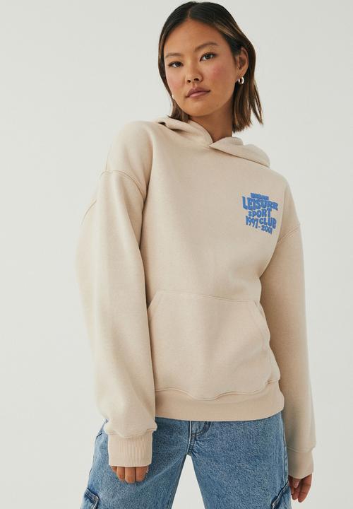Supré  - Paige oversized printed hoodie - beige buff/urban leisure