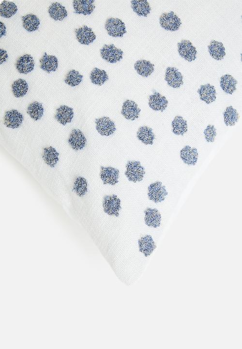 Sixth Floor - Lucio tufted cushion cover - blue