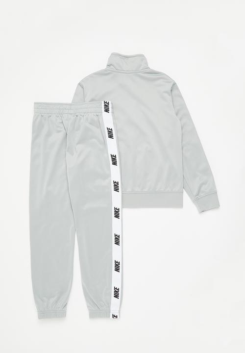Nike - Nkn nsw nike tricot set - lt smoke grey & white