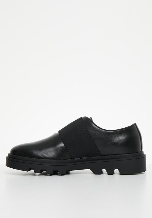 MAZERATA - Vinchey 19 leather - black
