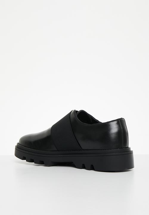 MAZERATA - Vinchey 19 leather - black