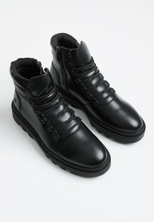 MAZERATA - Vinchey 10 leather - black