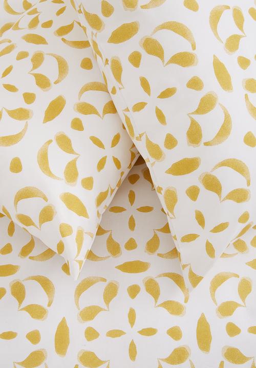 Sixth Floor - Tiled polycotton printed duvet cover set - yellow