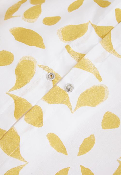 Sixth Floor - Tiled polycotton printed duvet cover set - yellow
