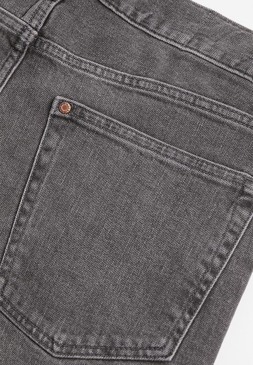 H&M - Slim denim shorts - dark denim grey 