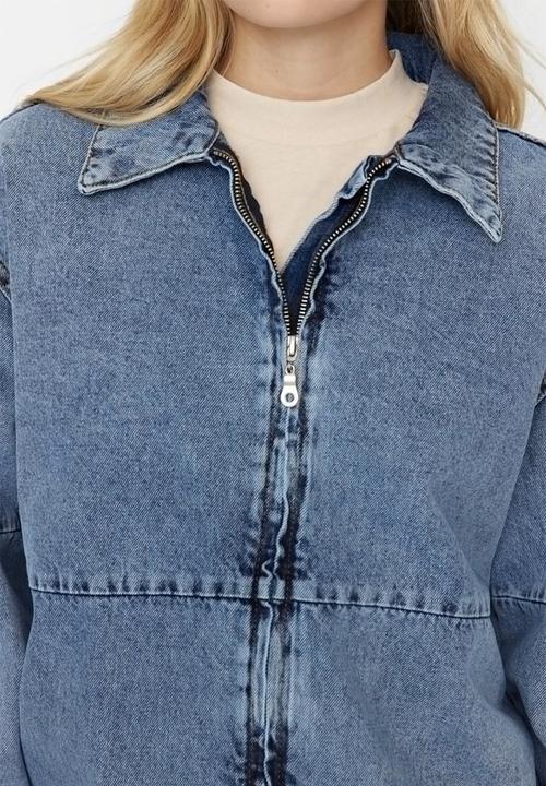 Trendyol - Modest regular fit denim jacket - blue