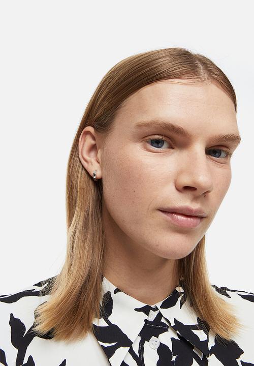 H&M - Pointed-collar shirt - white/patterned