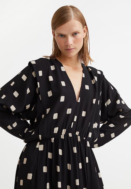 H&M - Oversized patterned dress - black/patterned