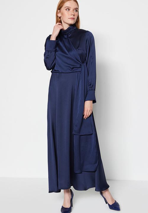 Trendyol - Modest high neck satin dress - navy