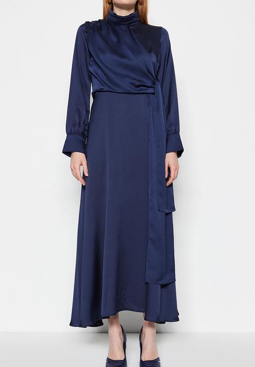 Trendyol - Modest high neck satin dress - navy