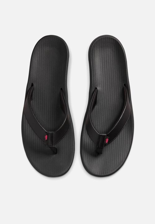 Nike - Bella kai - black/hyper pink