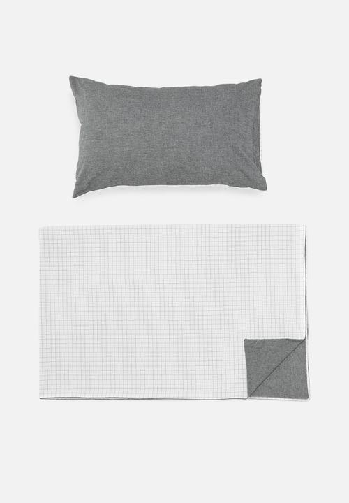 Phlo Studio - Washed cotton duvet cover set - charcoal grid
