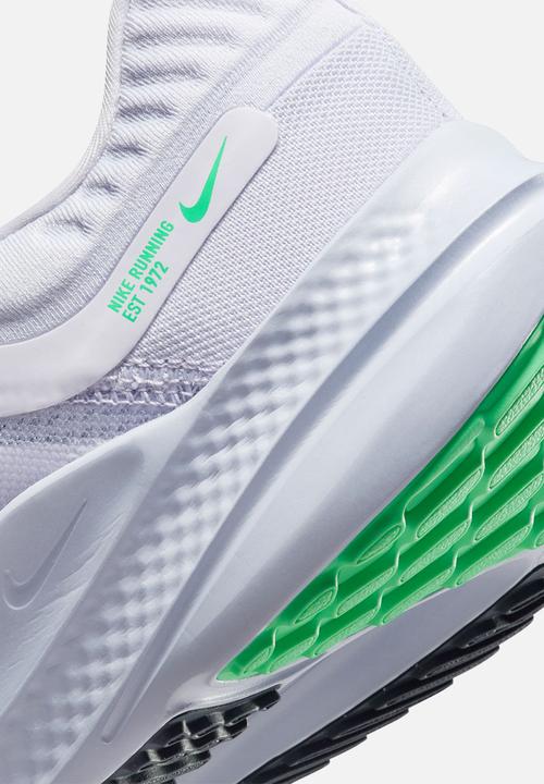Nike - Quest 5