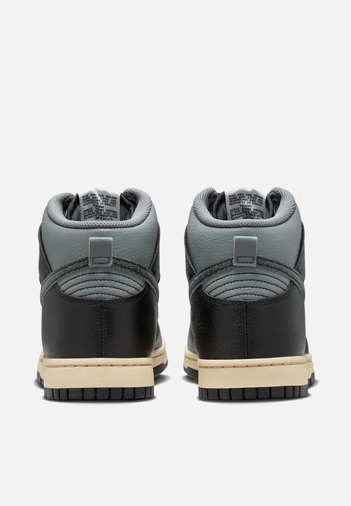 Nike - Dunk Hi retro premium