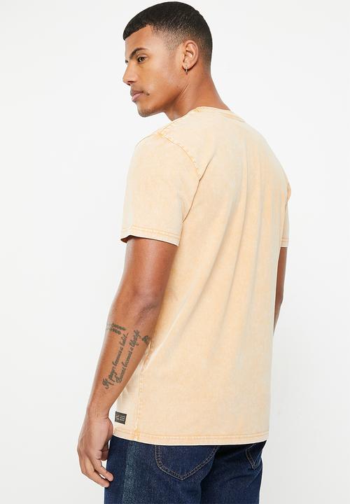 Superdry. - Vintage corp logo tee - dried clay brown
