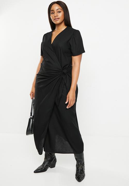 Me&B - Plus wrap dress - black
