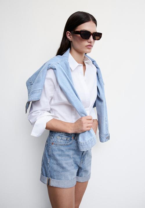 MANGO - Shorts mom80 - light denim