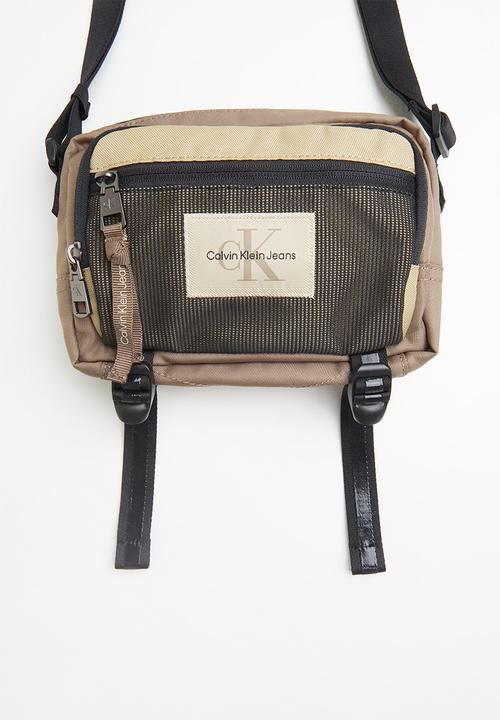 Calvin Klein - Sport essentials camera bag21 cb - travertine block