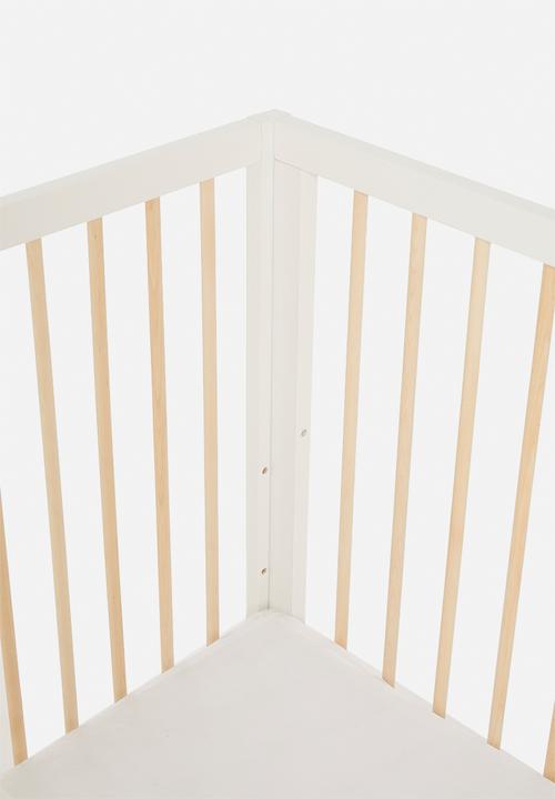 Sixth Floor - Cheshire adjustable cot - white