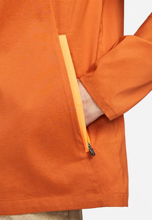Nike - M nike rpl uv windrunner jacket - monarch/dark russet/reflective silv