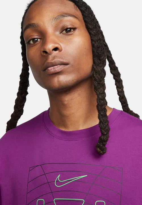 Nike - M nsw tee trend iridescent hbr - bold berry