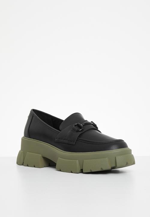Steve Madden - Trifecta loafer - black/olive