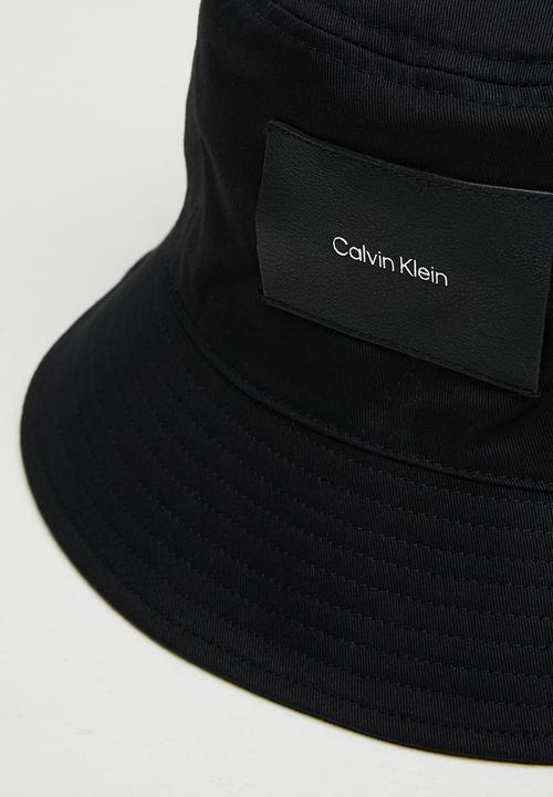 Calvin Klein - Ck patch bucket - ck black