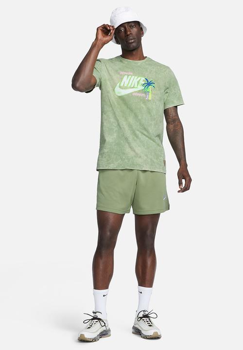 Nike - M nsw tee beach party hbr - oil green