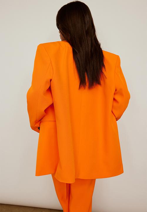 NA-KD - Recycled sharp oversized blazer - bright orange