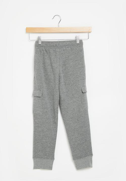 Nike - Nkn club fleece cargo pant - carbon heather